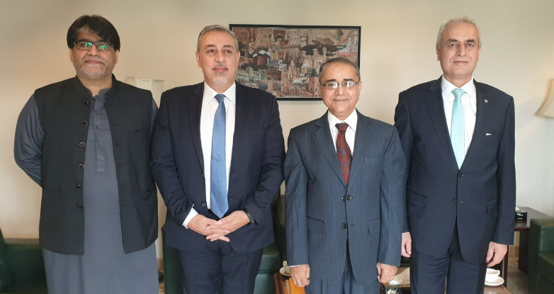 باكستان تؤكد وقوفها مع الشعب الفلسطيني وعدم الاعتراف بدولة الإحتلال